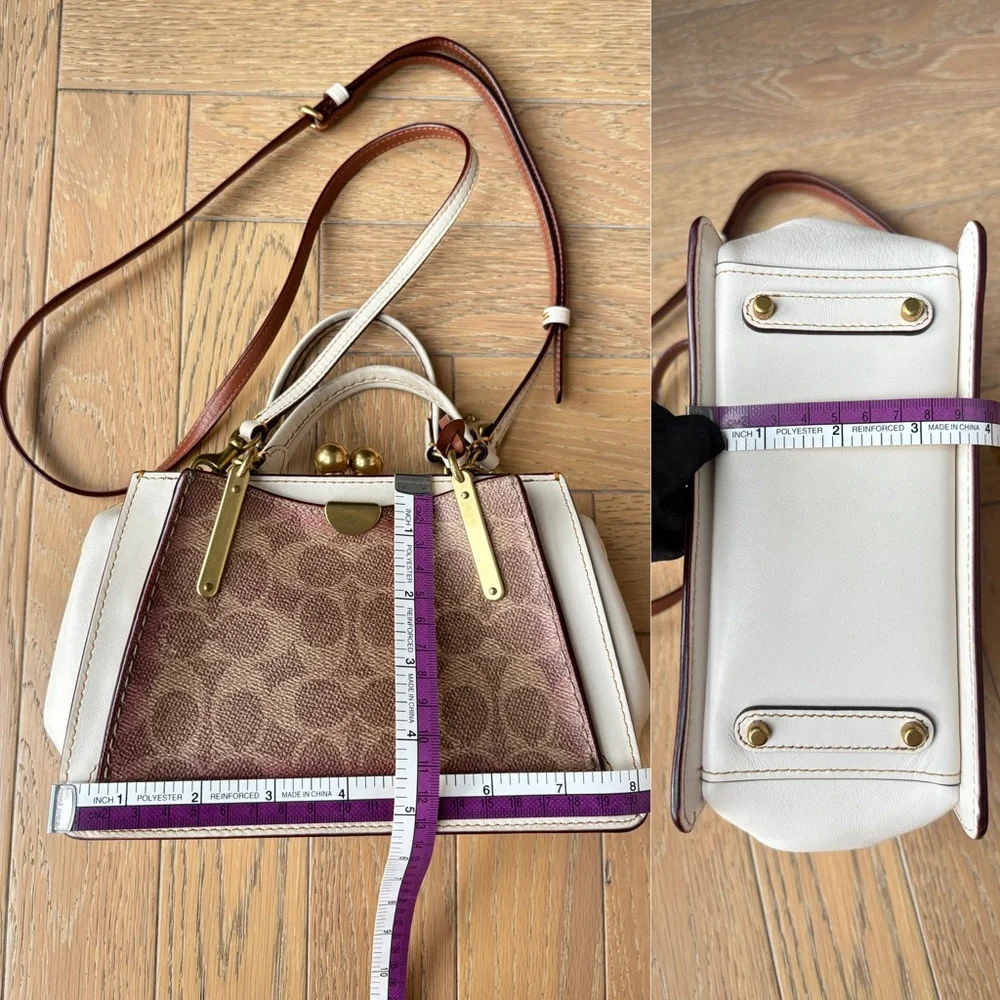 COACH Kisslock Dreamer 21 in Signature Canvas White
